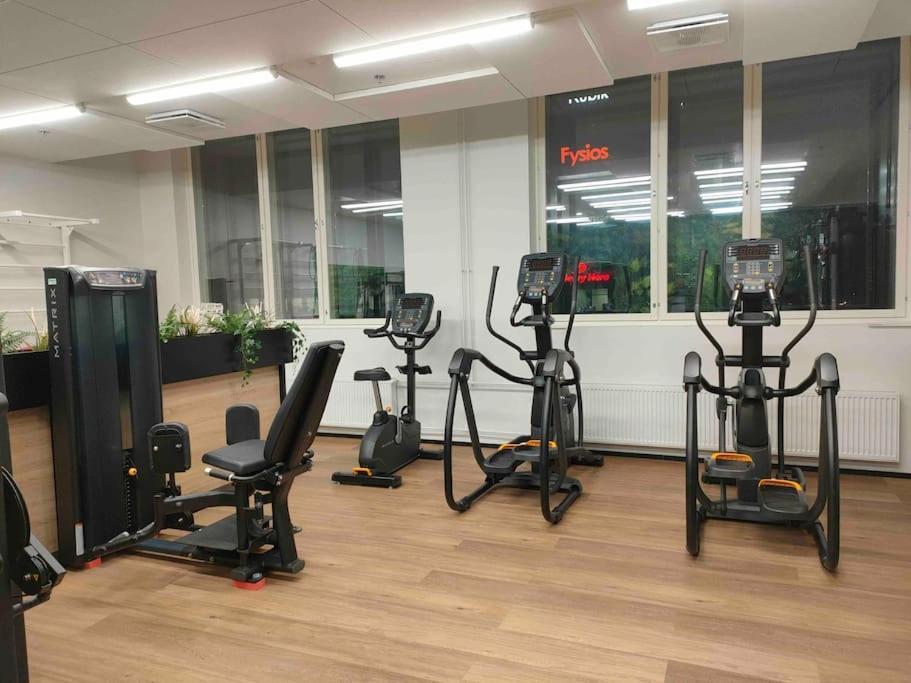 Brand New Modern Condo Built-In Mall Of Tripla Хельсинки Экстерьер фото
